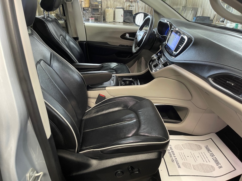 2023 Chrysler Pacifica