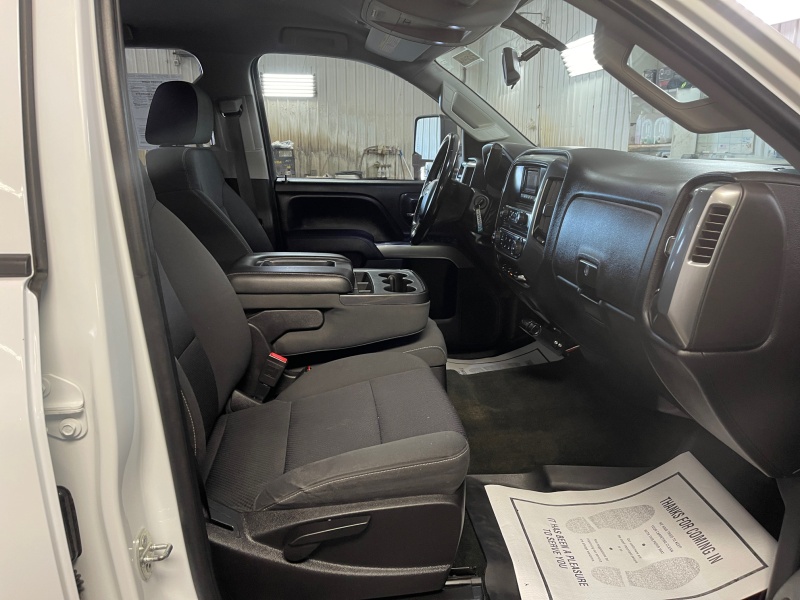 2015 Chevrolet Silverado 2500HD Built After Aug 14