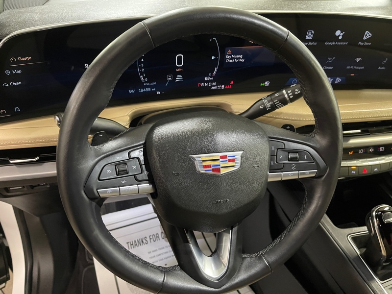2024 Cadillac XT4