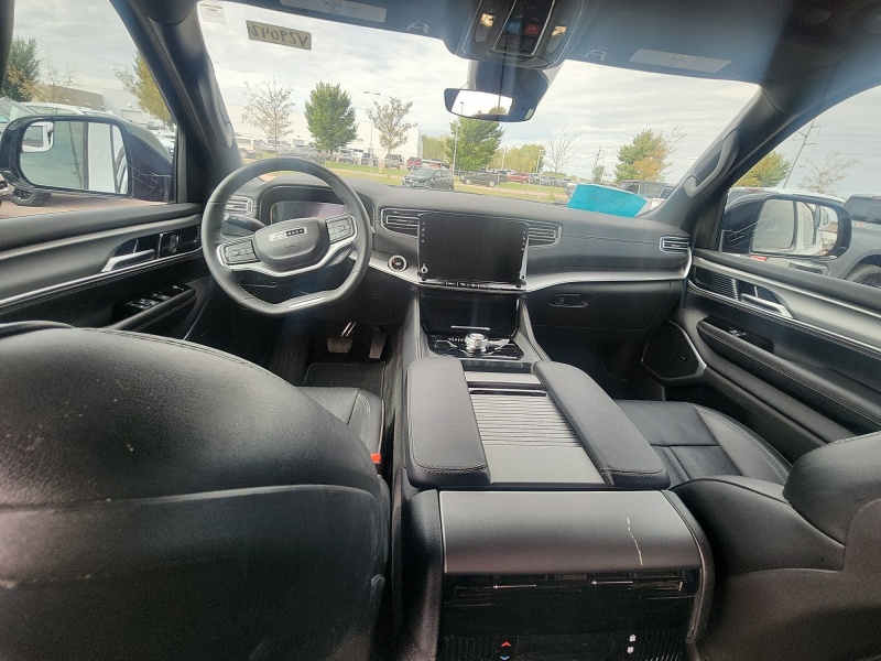 2024 Jeep Wagoneer L