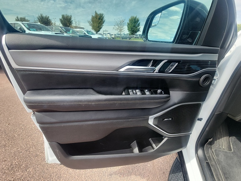 2024 Jeep Wagoneer L