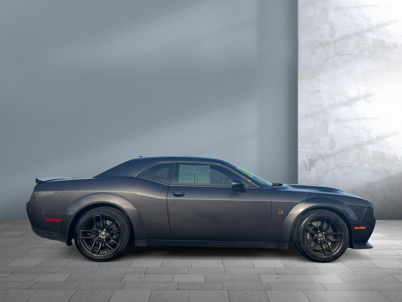2022 Dodge Challenger