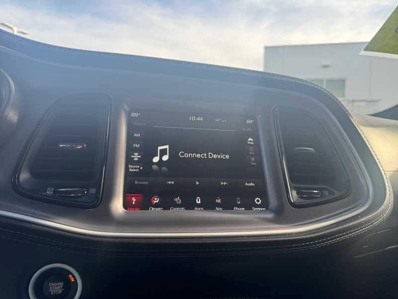 2022 Dodge Challenger