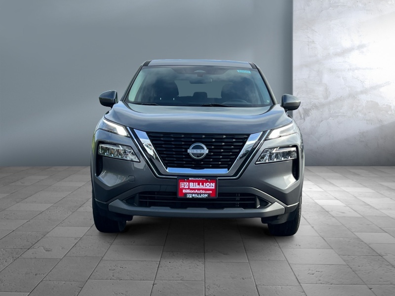 Used 2023 Nissan Rogue SV Crossover