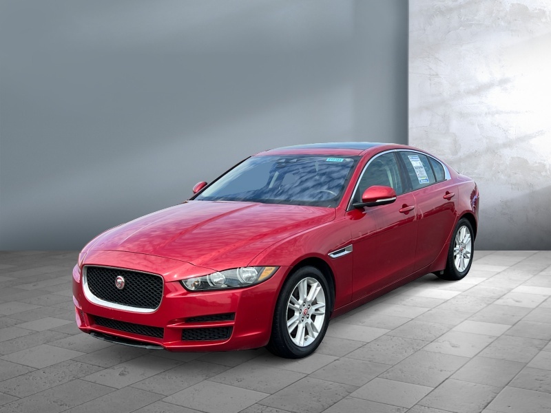 2017 Jaguar Xe