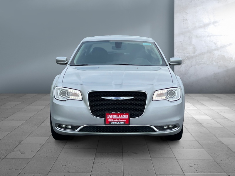 2021 Chrysler 300