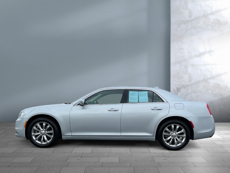 2021 Chrysler 300