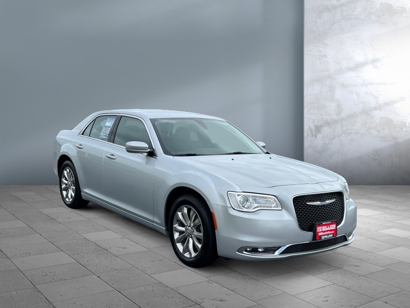 2021 Chrysler 300