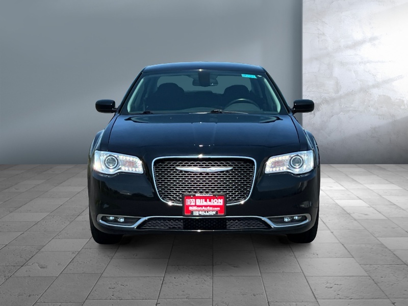 2021 Chrysler 300