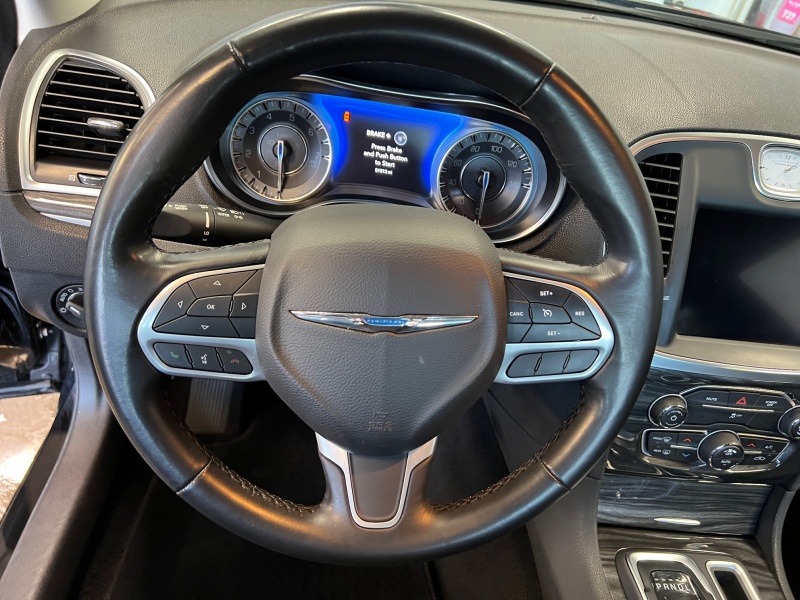 2021 Chrysler 300