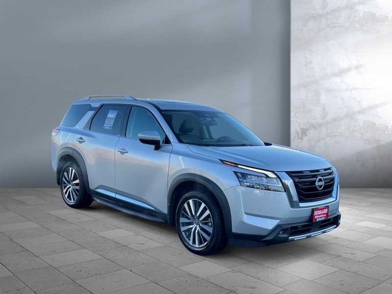 2022 Nissan Pathfinder