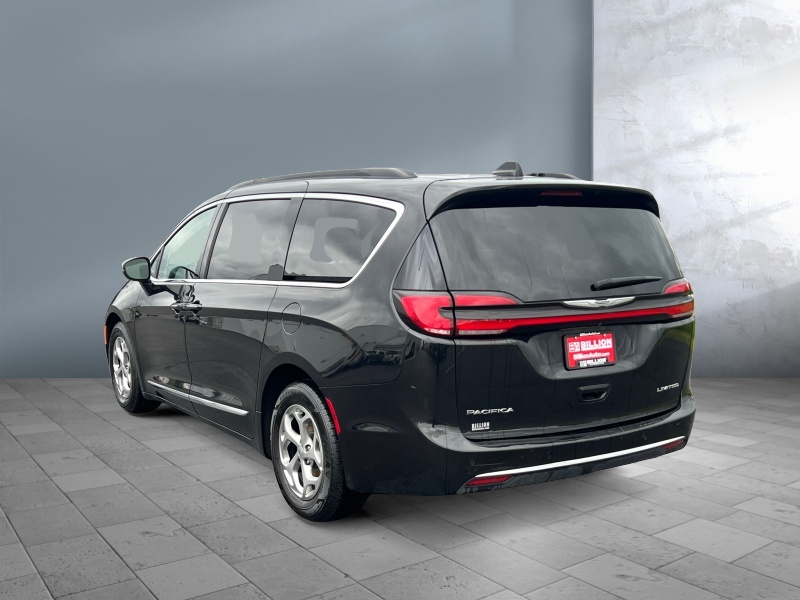 2023 Chrysler Pacifica