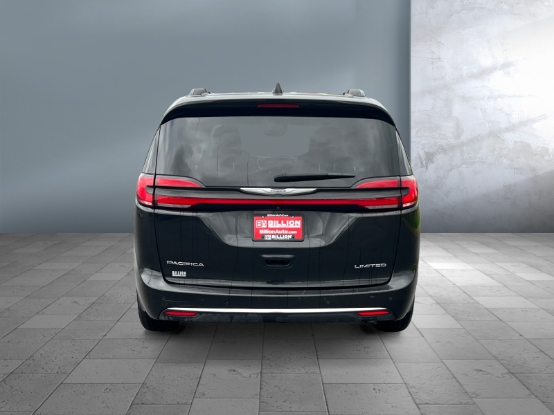2023 Chrysler Pacifica