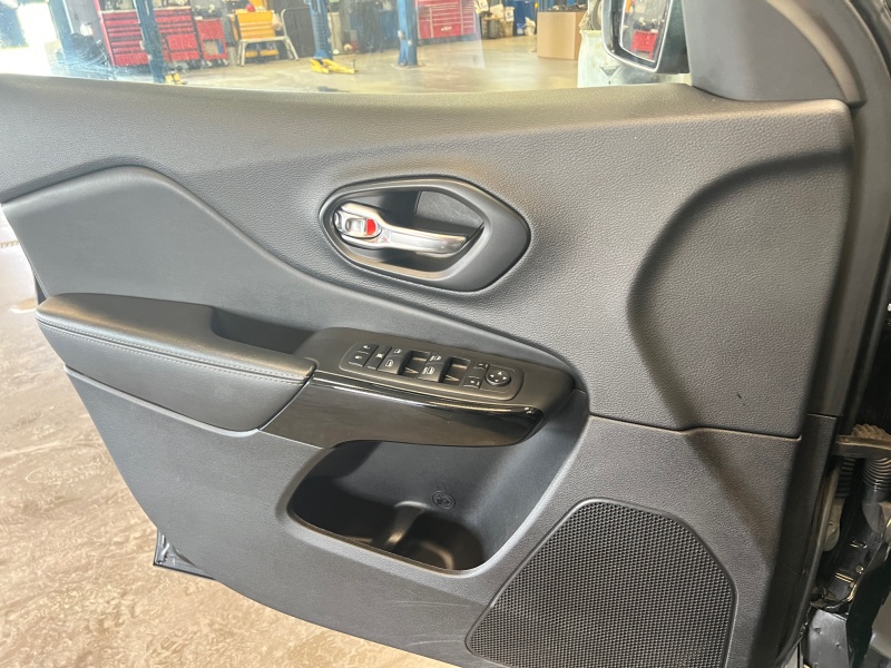 2023 Jeep Cherokee