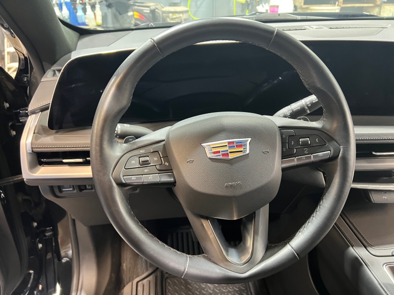 2025 Cadillac XT4