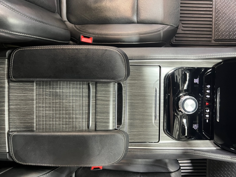 2024 Jeep Wagoneer L