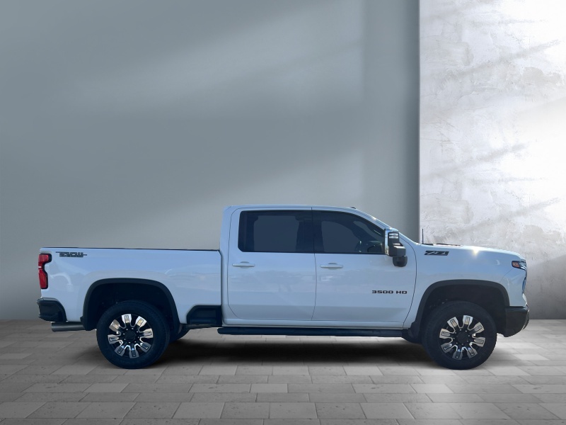 2025 Chevrolet Silverado 3500HD