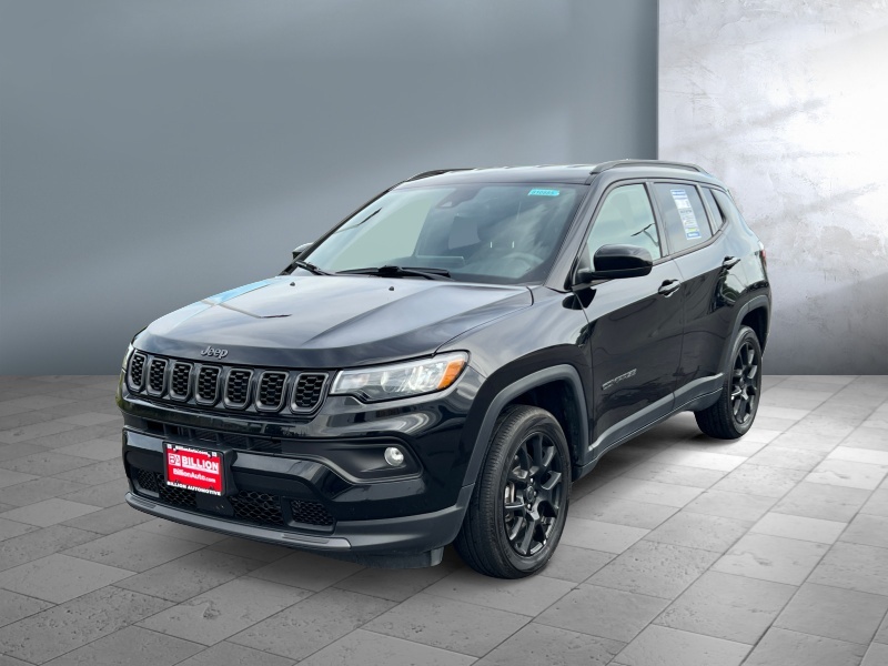 Used 2025 Jeep Compass Latitude Crossovers
