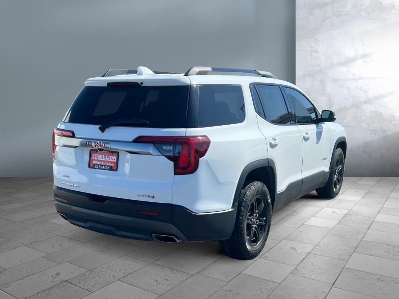2023 GMC Acadia