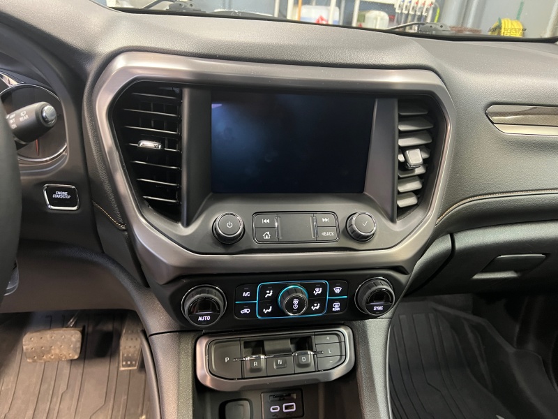 2023 GMC Acadia