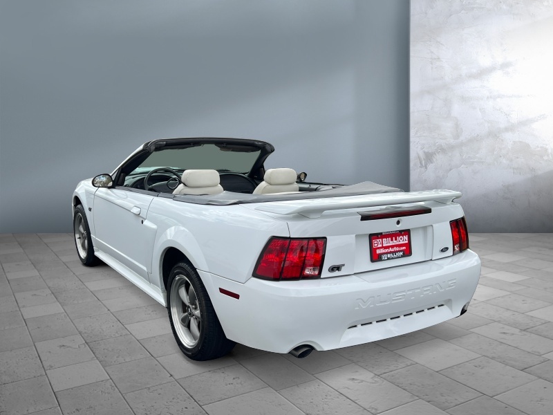 2001 Ford Mustang