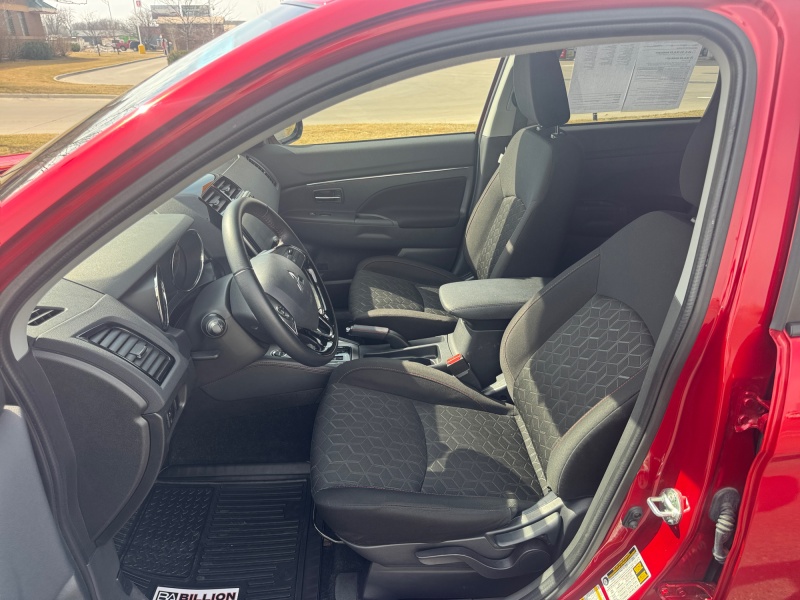 2025 Mitsubishi Outlander Sport