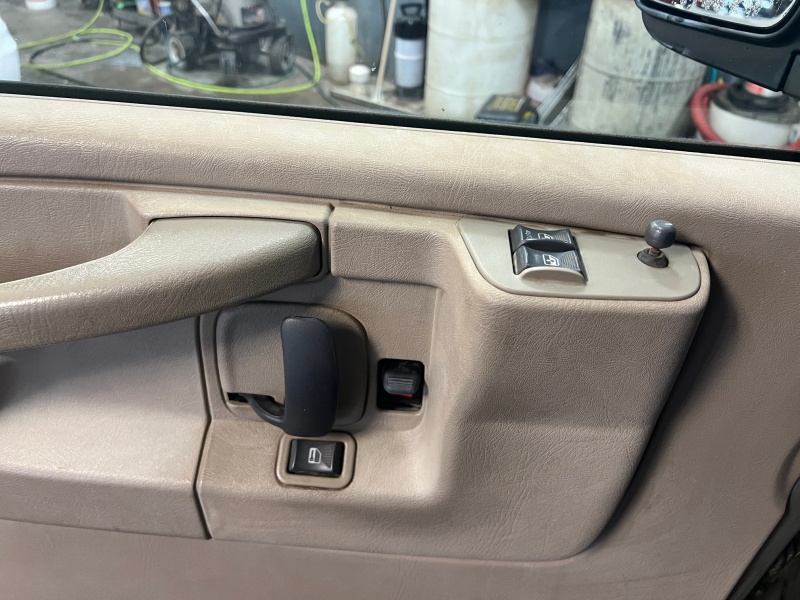 2004 Chevrolet Express Passenger