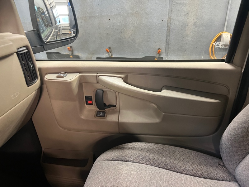 2004 Chevrolet Express Passenger