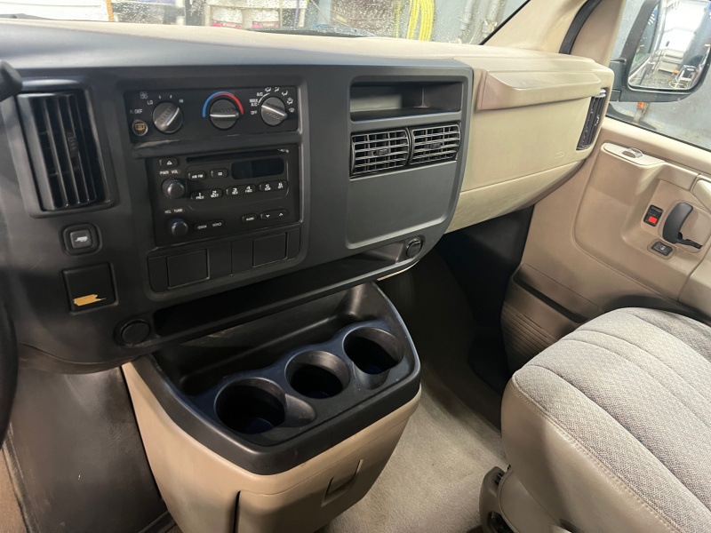 2004 Chevrolet Express Passenger