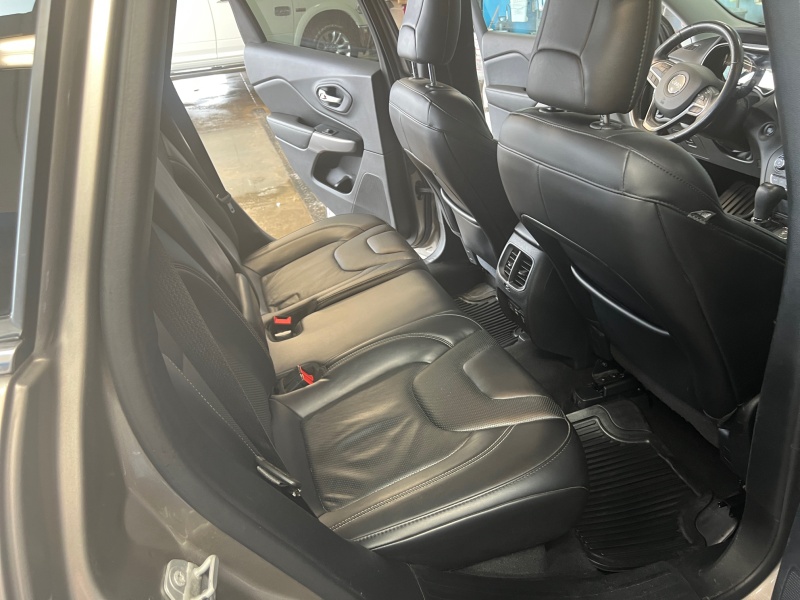 2021 Jeep Cherokee