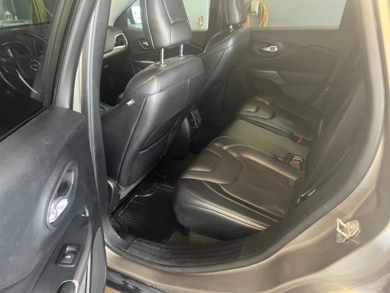 2021 Jeep Cherokee