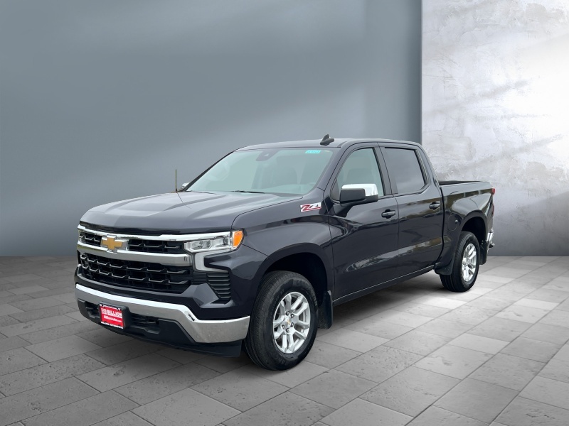 Used 2022 Chevrolet Silverado 1500 LT Trucks