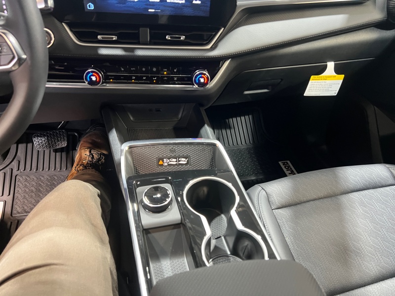 2027 Chevrolet Equinox