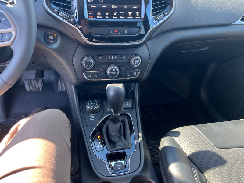 2022 Jeep Cherokee