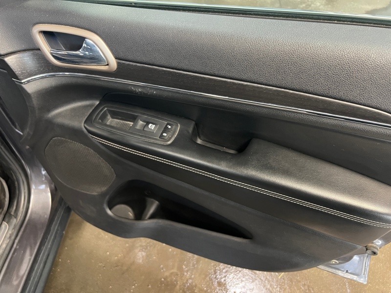2017 Jeep Grand Cherokee
