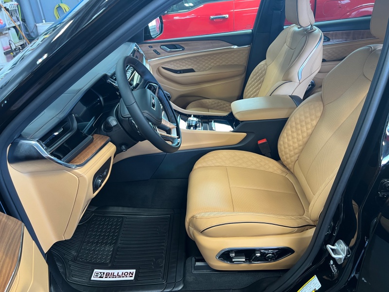 2025 Jeep Grand Cherokee L