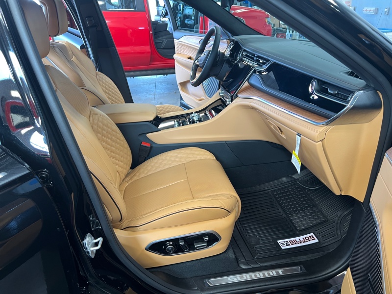 2025 Jeep Grand Cherokee L