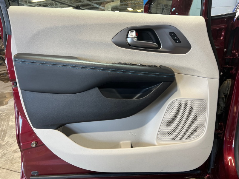 2021 Chrysler Pacifica