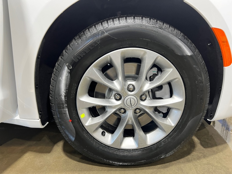 2026 Chrysler Pacifica