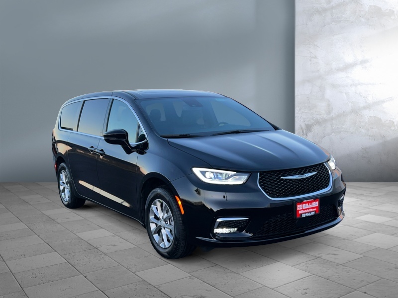 2026 Chrysler Pacifica