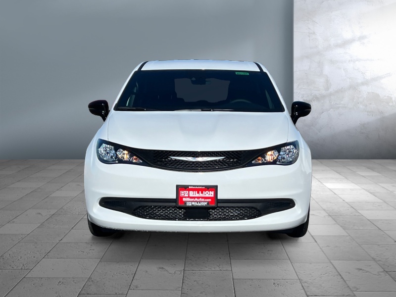 2026 Chrysler Voyager