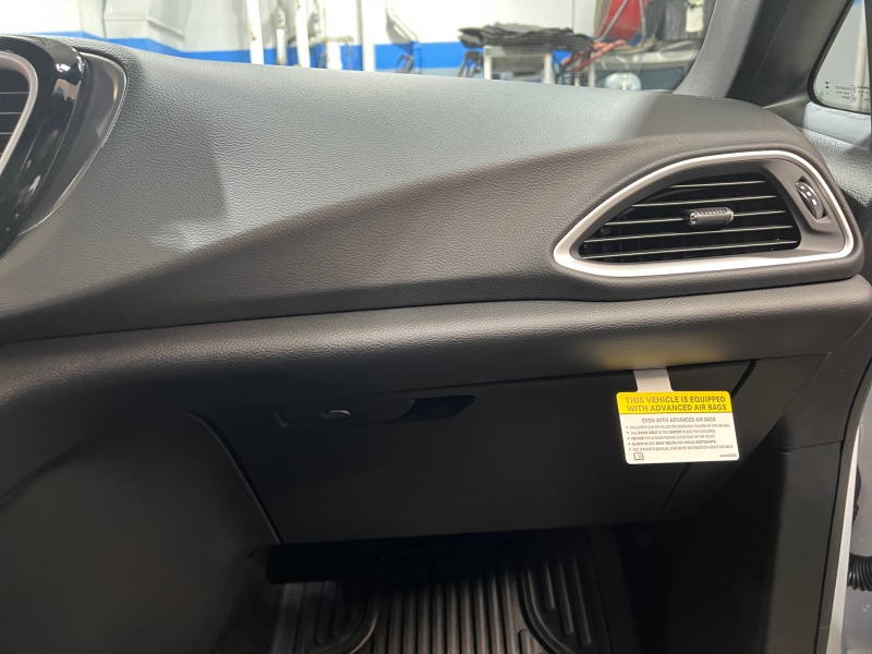 2026 Chrysler Voyager