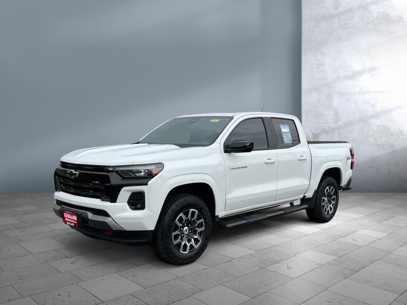 Used 2024 Chevrolet Colorado  Z71 Trucks