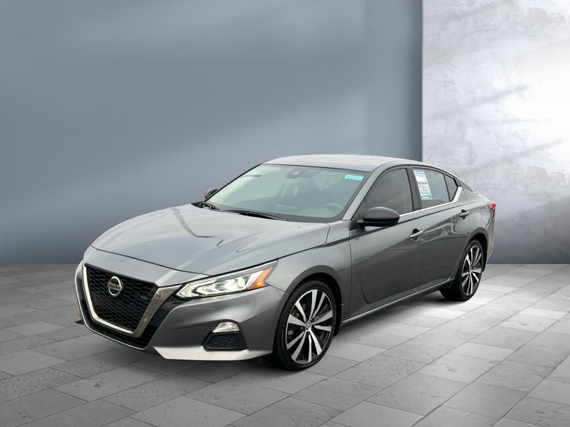 New 2022 Nissan Altima 2.5 SR Car