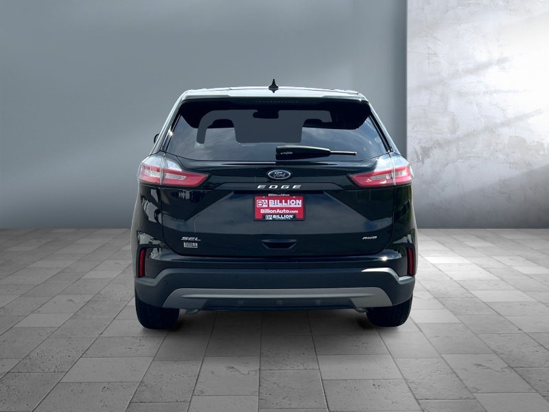 2023 Ford Edge
