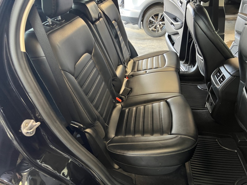 2023 Ford Edge