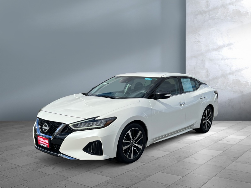 Used 2023 Nissan Maxima SV Car