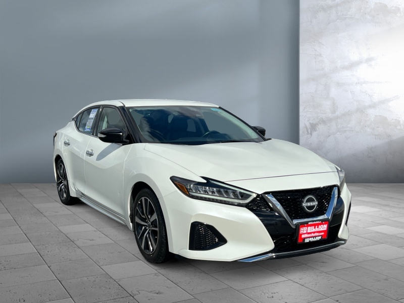 2023 Nissan Maxima