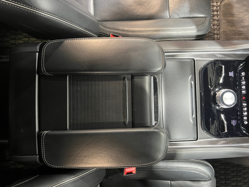 2024 Jeep Grand Wagoneer L