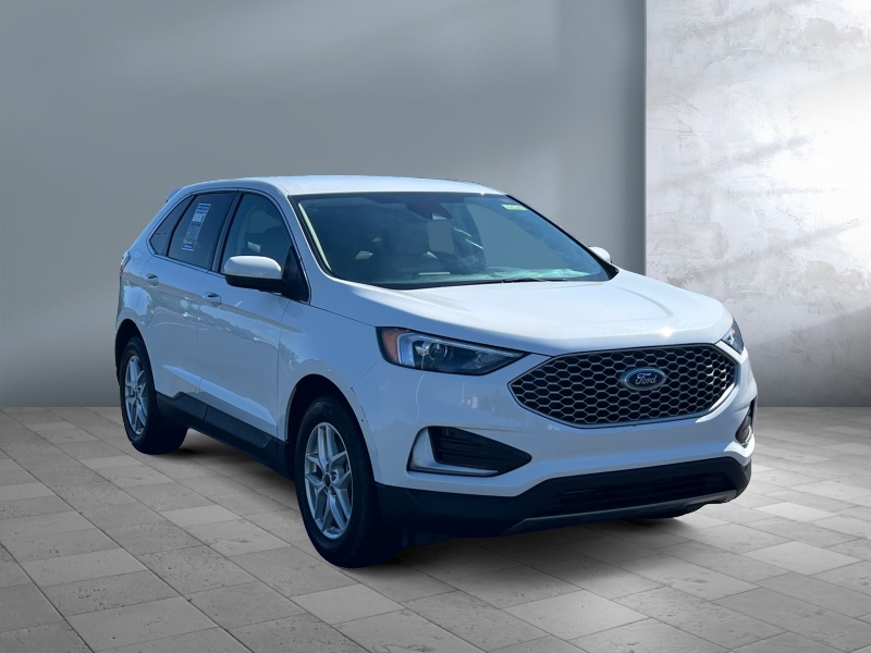 2023 Ford Edge